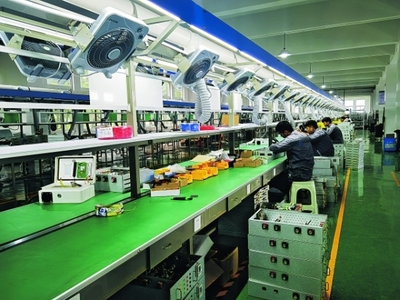 贵安制造 新能源充电桩生产线马力全开，智慧网络赋能绿色发展